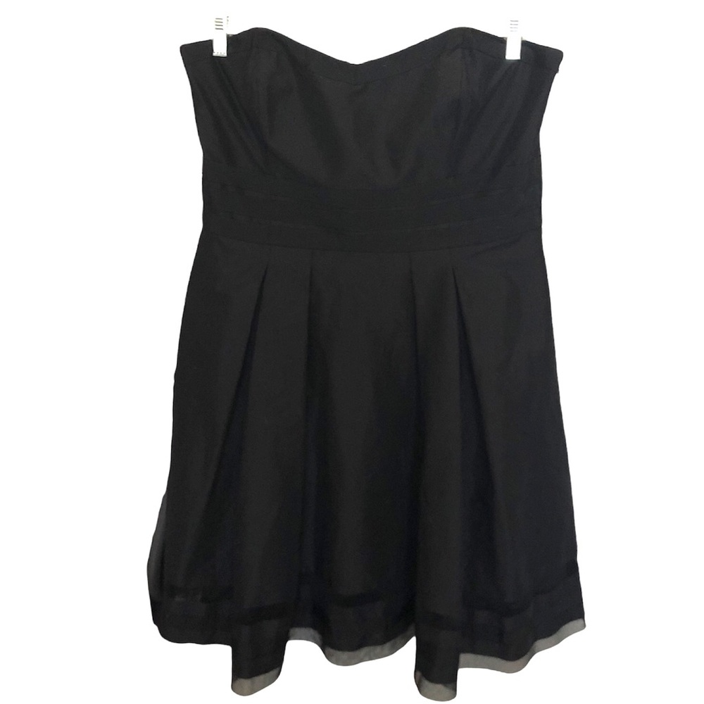 White House Black Market strapless fit and flare cocktail ribbon dress